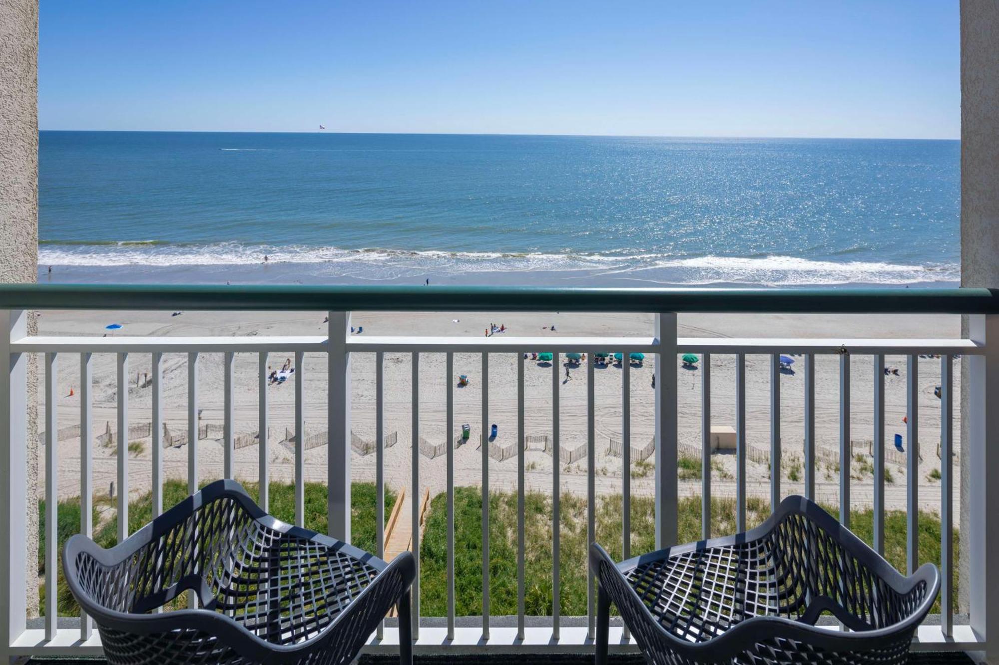 Hampton Inn & Suites Myrtle Beach Oceanfront Exterior photo